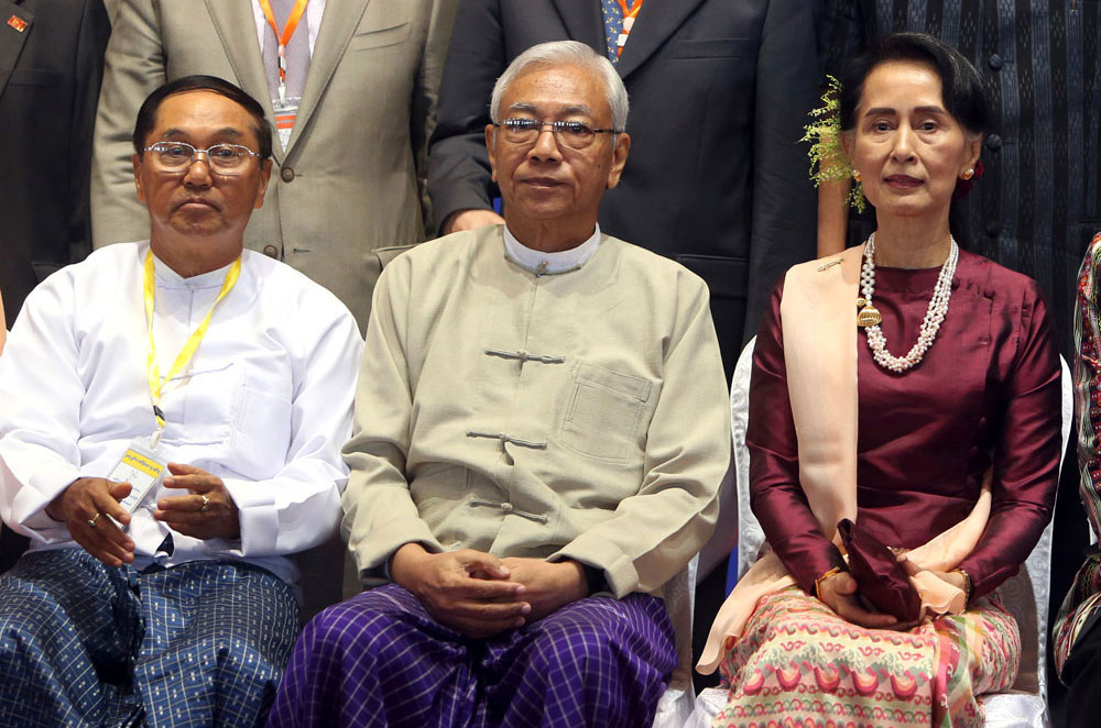 myanmar_coup_monday004.jpg