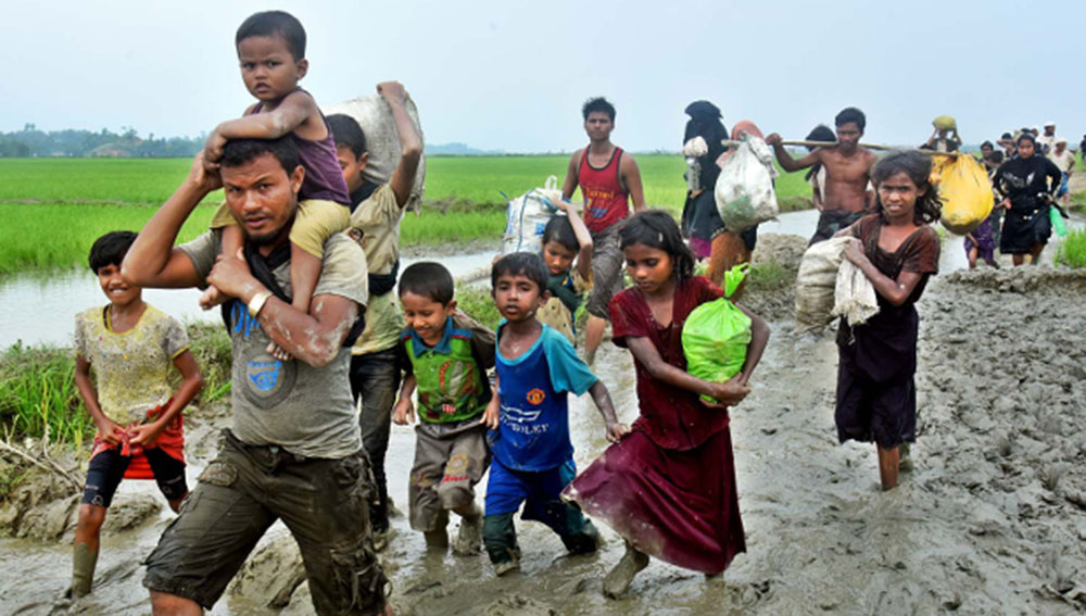 Rohingya refugees enter Bangladesh at Khanjoroara in Teknaf, Cox’s Bazar, Sept. 7, 2017. Photo: Abdur Rahman/BenarNews 
