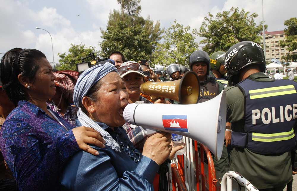 cambodian-protesters