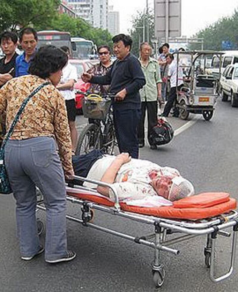 Hebei_petitioner_injury350.jpg