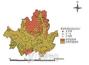 서울시 보건환경연구원이 2007년 제작한 서울 시내 지하철역에 대한 '라돈 지도'.