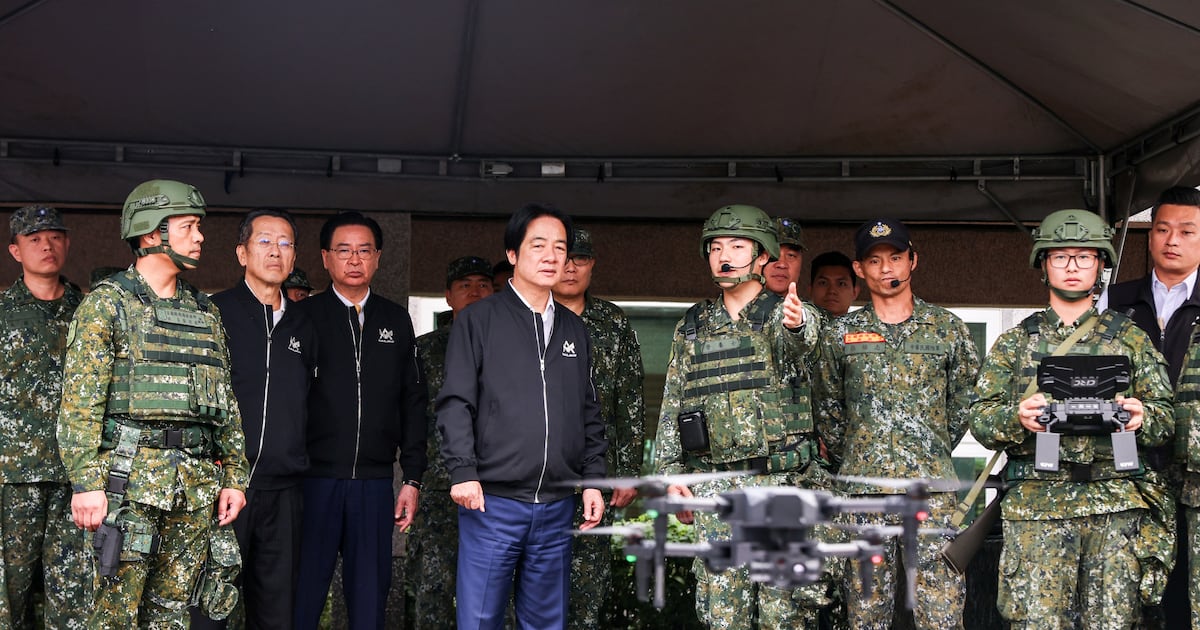 美台打造无人机“蜂巢”,能否绕开中国供应链?