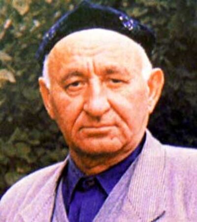 Nazim-Qembiri-305