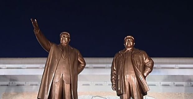 북 주민, 전기공급 안 돼 암흑같은 밤 보내