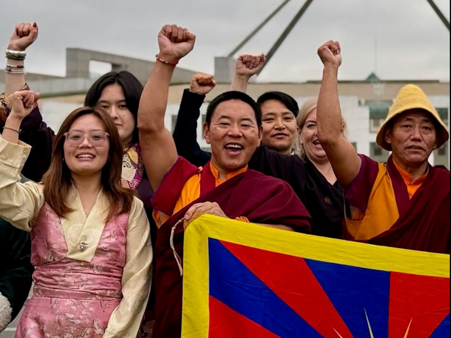 མི་རིཊ་མཐུན་སྒྲིལ་གྱི་ཁྲིམས་ཕྱིར་འཐེན་ཡོང་བར་ཤུཊ་སྐྱོན་རོཊ་ཞེས་བོད་དོན་ཞུ་སྐུལ་གནང་པ།