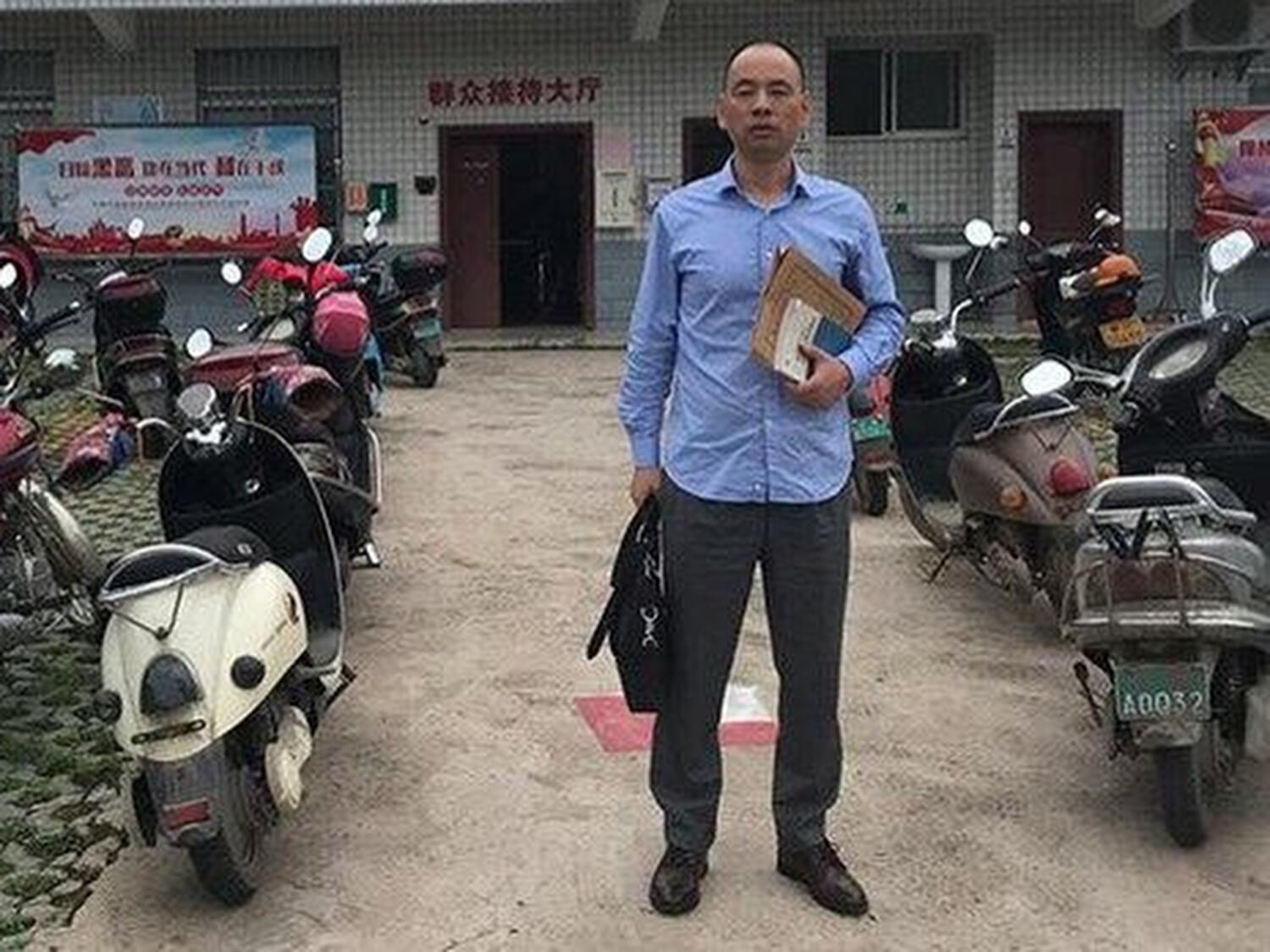 Chinese rights lawyer Lu Siwei sentenced to 11 months in prison
