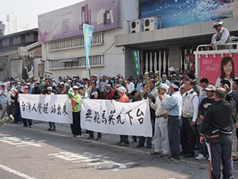 tw_chen_visit_B305.jpg