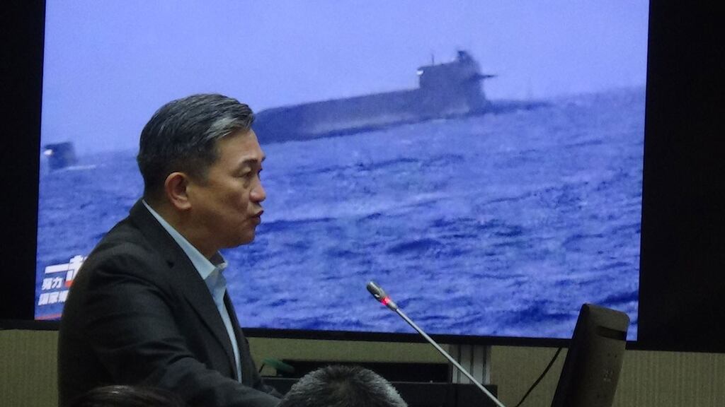 台湾参谋总长:因应解放军是