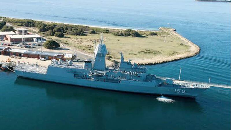 Royal Australian Navy_HMAS Anzac_will_arrived_Cambodia_on_18_10_2021_by_Pablo Kang twitter_01.jpg