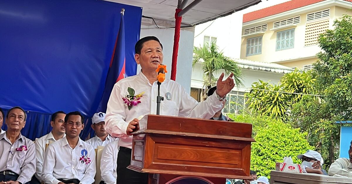 Sen Che Rath អនុប្រធាន បក្ស ភ្លើងទៀន លោក ថាច់ សេដ្ឋា នៅ តែ អះអាងថា លោក មិន បាន ចេញ ...