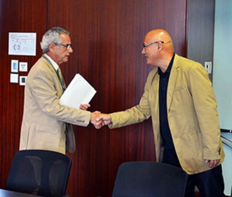 2015年5月8日，陳偉業議員會見美國國會外交事務委員會亞太小組委員會訪問團。(陳偉業facebook)