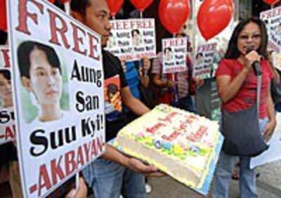 burma_birthday200.jpg