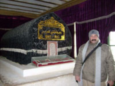 oghuz-mehmutqeshqiri-200.jpg