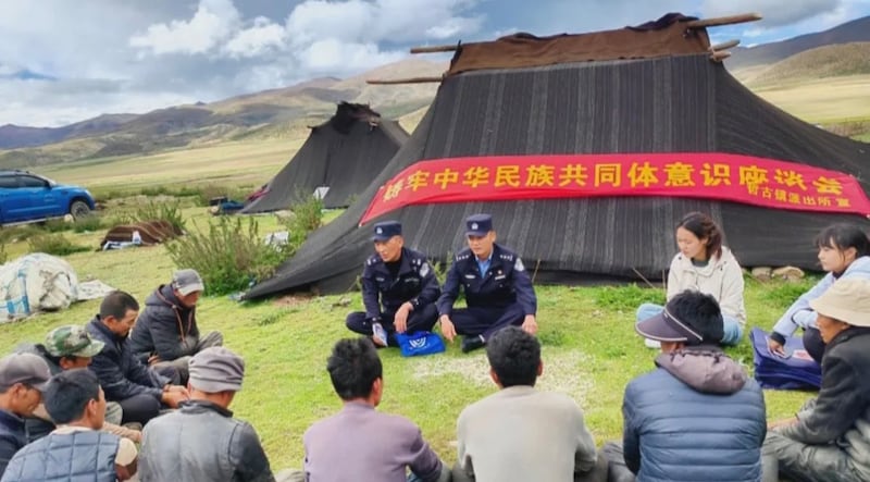 བློ་དགའ་རང་བཙན་ལགས་ཀྱིས་རང་སྲེག་ངོ་རྒོལ་ཁྲོད་ནས་བོད་ཕྱི་ནང་གི་བོད་མིའི་སེམས་ཚོར་དང་དོ་སྣང་།