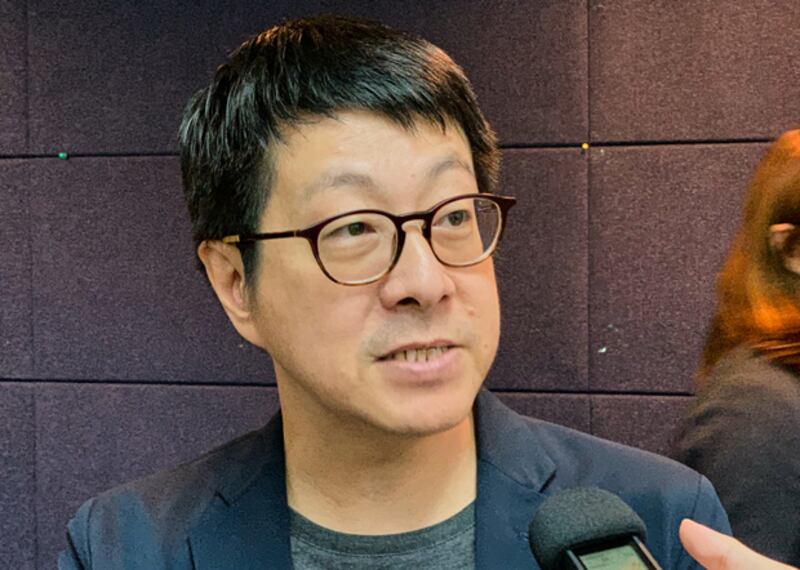 2019年12月17日，在台灣，罷免韓國瑜遊行發起人尹立指，擔心周六兩邊遊行結束後，雙方民眾相遇發生衝突。（鍾廣政 攝）