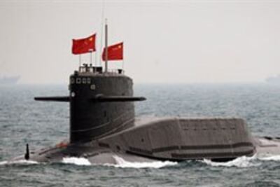 Tàu ngầm của Trung Quốc hoạt động trên biển Đông (2010). AFP