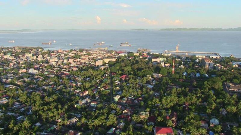 ရခိုင်ပြည်နယ် စစ်တွေမြို့ကို ၂၀၁၇ ခုနှစ်၊ အောက်တိုဘာလ ၁၆ ရက်နေ့က ဝေဟင်ကနေတစ်ဆင့် တွေ့ရစဥ်။ (Photo: RFA)
