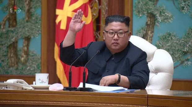 지난 11일 노동당 정치국 회의 이후 모습을 드러내지 않고 있는 김정은 국무위원장.