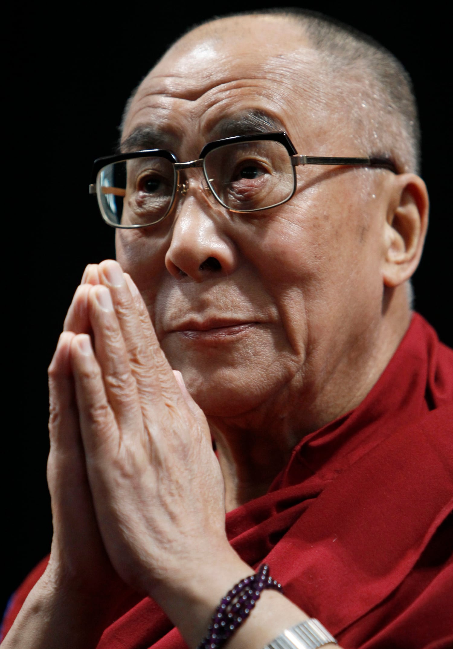 ༸གོང་ས་མཆོག་གིས་ལོ་ཝ་གཙུག་ལག་སློབ་གཉེར་ཁང་དུ་གསུང་བཤད་གནང་བཞིན་པ། (༢༠༡༠།༠༥།༡༨)