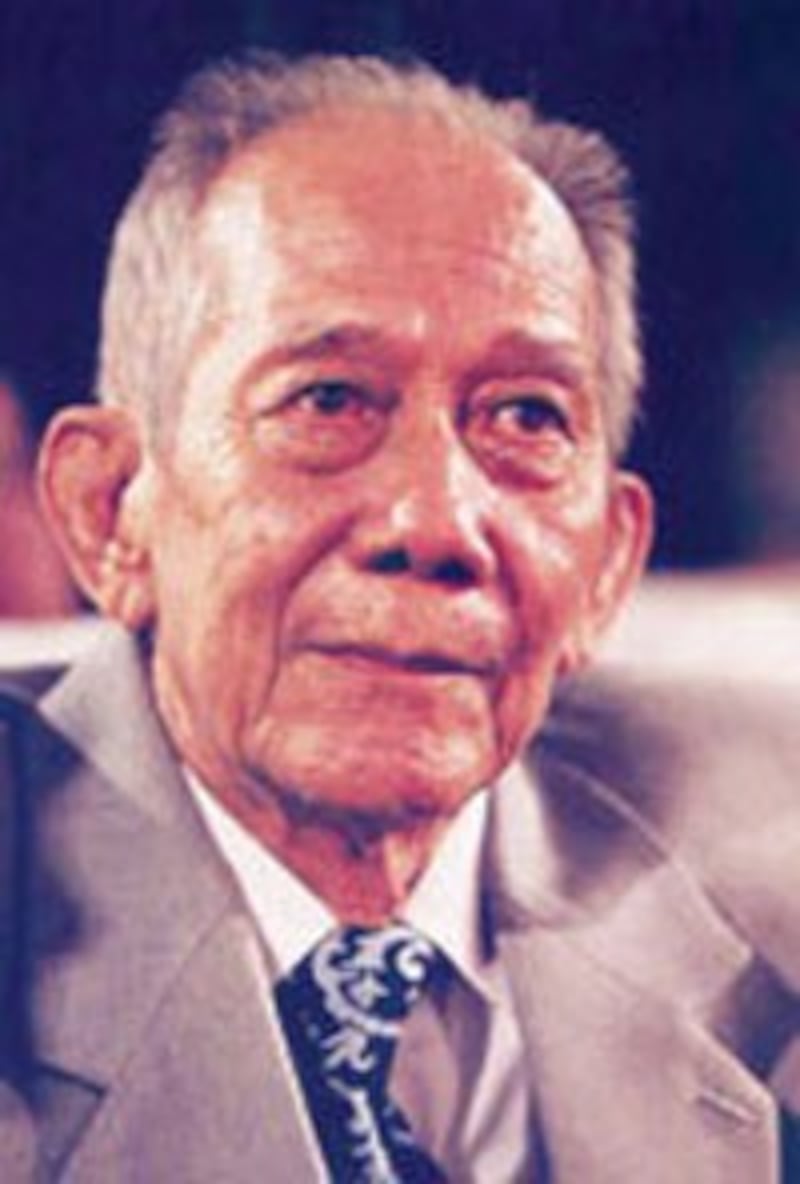 Nghệ sĩ Tám Vân. Hình do soạn giả Nguyễn Phương cung cấp.