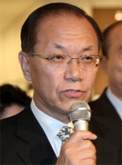 hwang_wooyeo-200.png