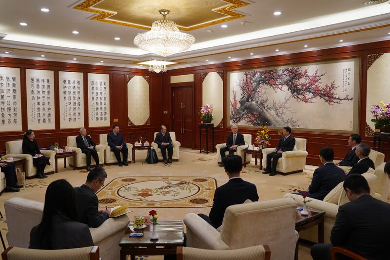 中国国台办主任宋涛9日傍晚在钓鱼台国宾馆会见国民党副主席夏立言访团。(中国国民党提供)