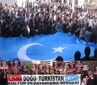 Namaz-Muhsin-Yazicioglu-Uyghurlar-305