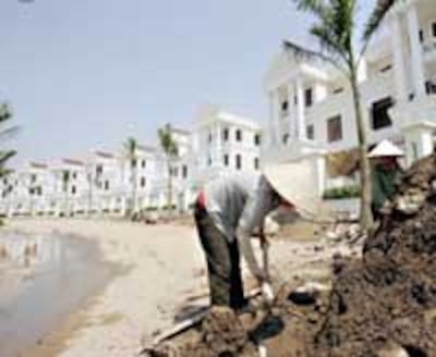 EconomyHouse200.jpg