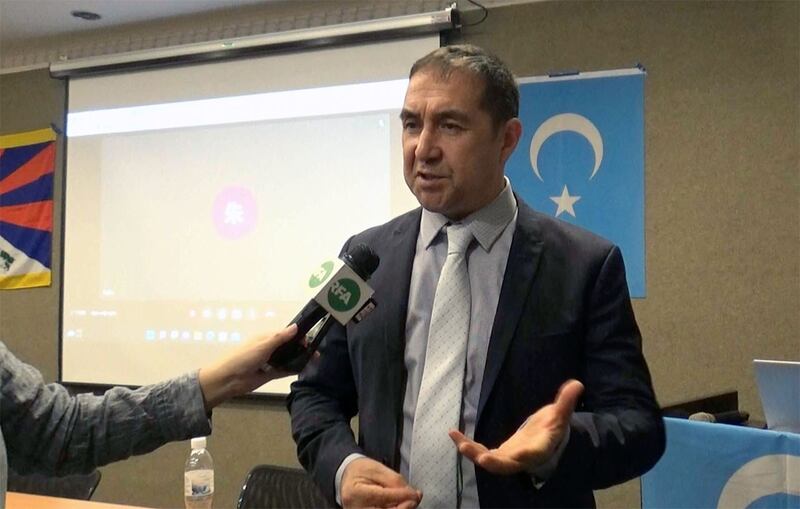 赴台出席会议的德国“维吾尔论坛(协会)”理事长Ümit Hamit。（记者夏小华摄）