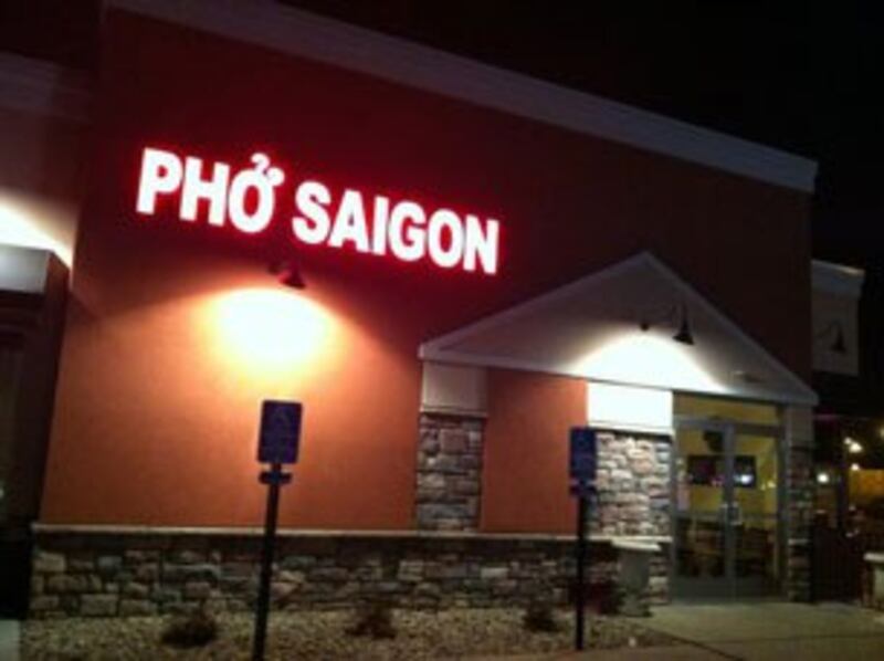Tiệm phở của bà Trần Tiếu ở tiểu bang Minnesota, Hoa Kỳ