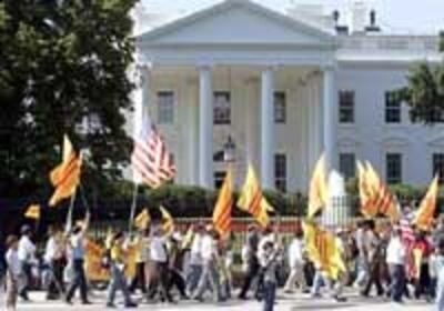 VietnamUsProtest200.jpg
