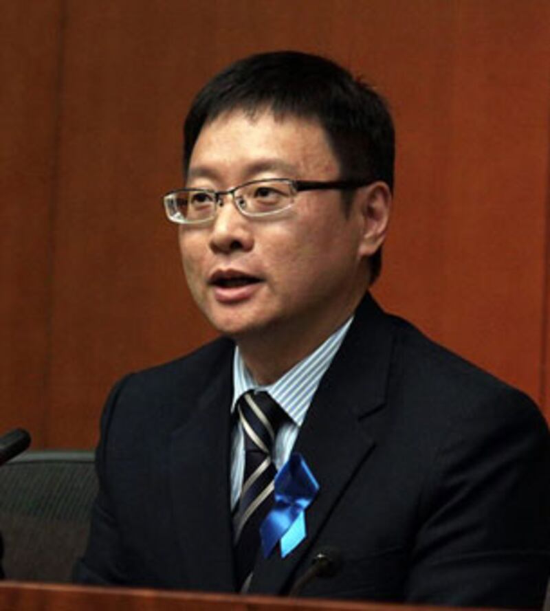 香港浸會大學政治及國際關係學系副教授陳家洛相信國家積極參與搜救，背後要傳遞一個訊息“這是我的地方，我也要有主導”。（粵語部劉雲攝）