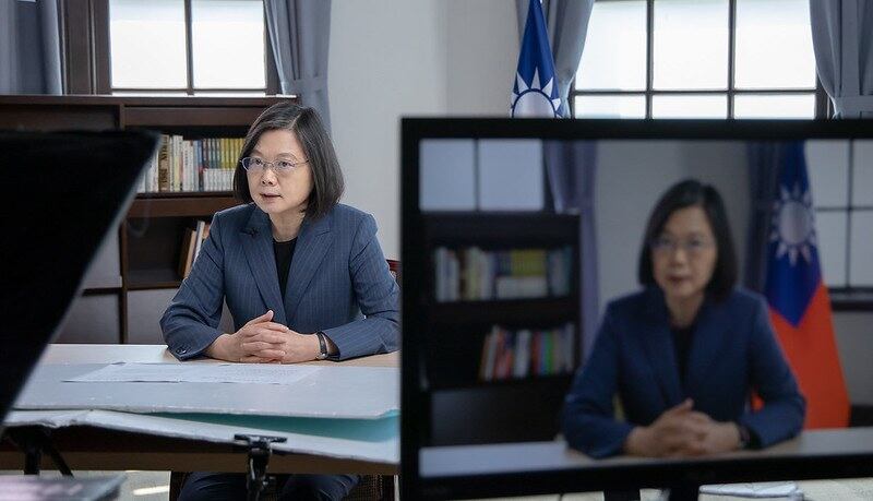 2021年5月10日,蔡英文二度以台湾总统名义受邀在“2021哥本哈根民主高峰会”视讯会发表演说。(台湾总统府提供)