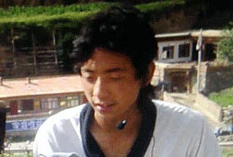甘肅一名19歲藏民公保次仁，11月10日在勒秀鄉一間寺院內自焚抗議，其後傷重不治。(照片由維權人士提供)