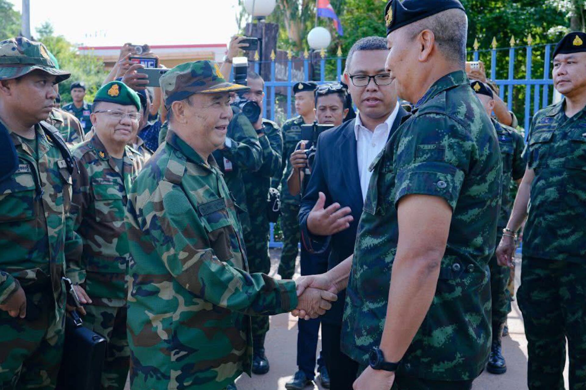 Cambodian and Thai army chief meet after clash at border dispute.