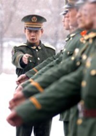 ArmedPolice-150.jpg
