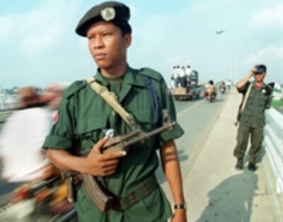 cambodia_police-200.jpg