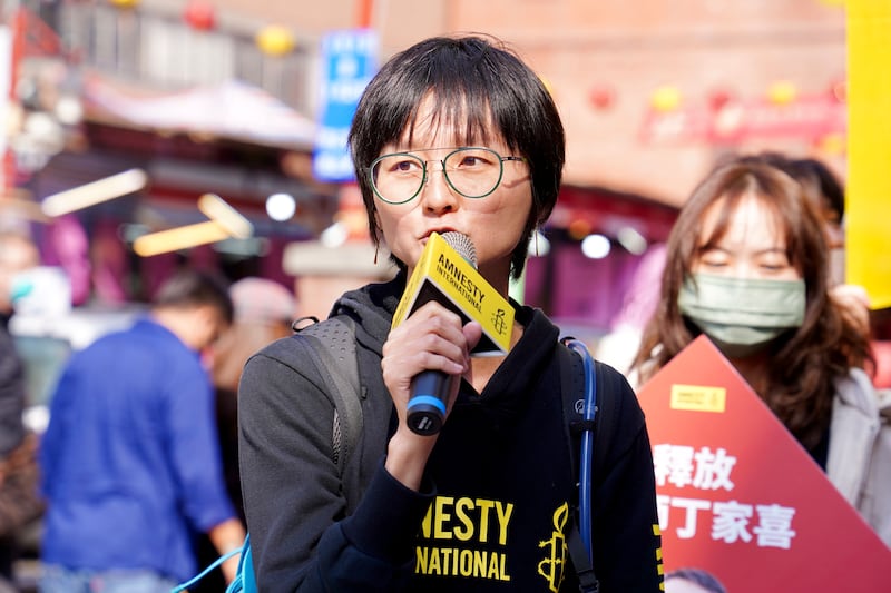 國際特赦組織台灣分會秘書長邱伊翎希望讓人權捍衛者以及他們的家人知道，他們並不是孤軍奮戰。（淳音 攝）
