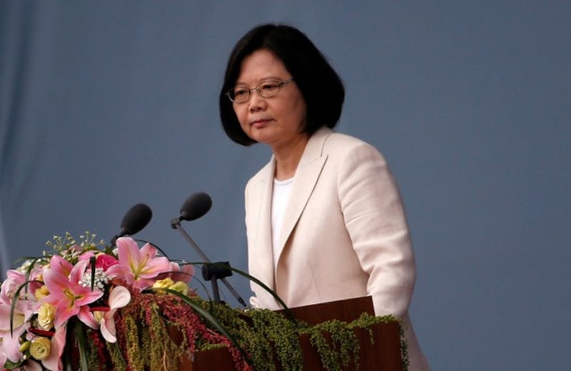 中国因素渗透港台几十年，最近十年左右尤其剧烈。图为2016年蔡英文的就职典礼。(路透社)