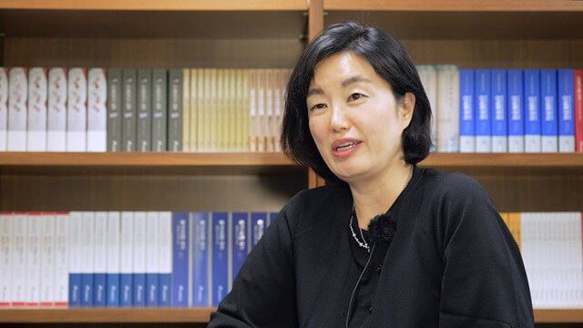 장지향 아산정책연구원 중동센터장이 RFA 자유아시아방송과 인터뷰를 진행하고 있다.