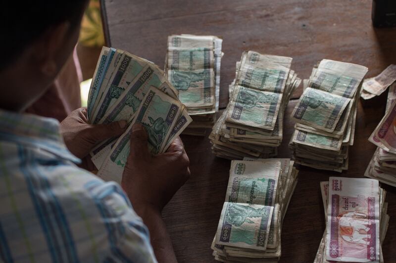 myanmar kyat - AFP.jpg