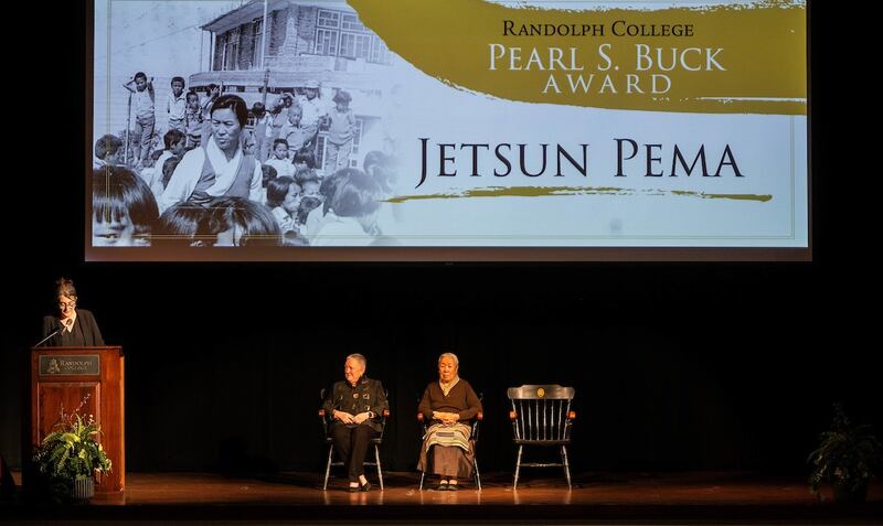 Jetsun Pema receive the Pearl S. Buck Award (2).jpg