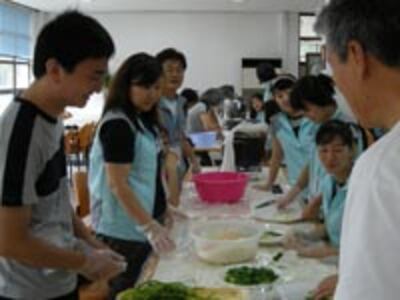 voluntary200_4.jpg