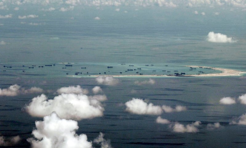 000_Hkg10178223.jpg