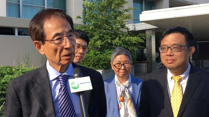 民主黨創黨主席李柱銘帶領的訪問團於美東時間周四下午（16日）會見了美國國務卿蓬佩奥（Mike Pompeo）及眾議院議長佩洛西（Nancy Pelosi）。（馬立克 攝）
