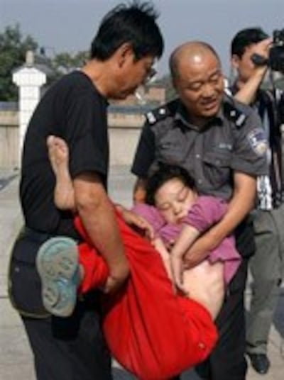 suicide_women_xian-150.jpg