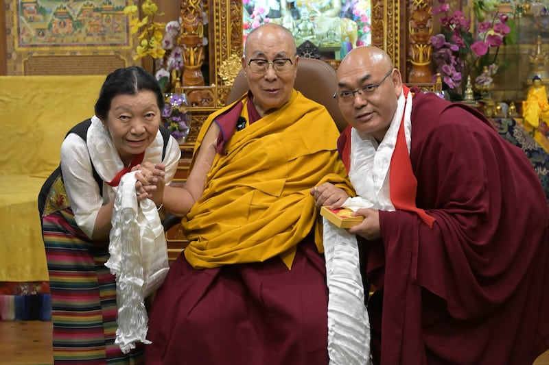 སྐབས་ ༡༨ བོད་མི་མང་སྤྱི་འཐུས་ལྷན་ཚོགས་ཀྱི་ཚོགས་གཙོ་དང་ཚོགས་གཞོན་ལ་མཇལ་ཁ་བསྩལ་བ། ༢༠༢༦།༦།༤