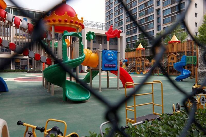 受少子化影响，中国的幼儿园数量供过于求，多省都开始出现幼儿园整并、关闭的现象。（路透社资料图片）