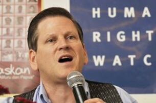 Ông Phil Robertson, Phó Giám đốc phụ trách châu Á của Tổ chức Theo dõi Nhân quyền
