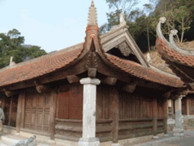 Chùa Hoa Yên, núi Yên Tử- Wikipedia photo. 